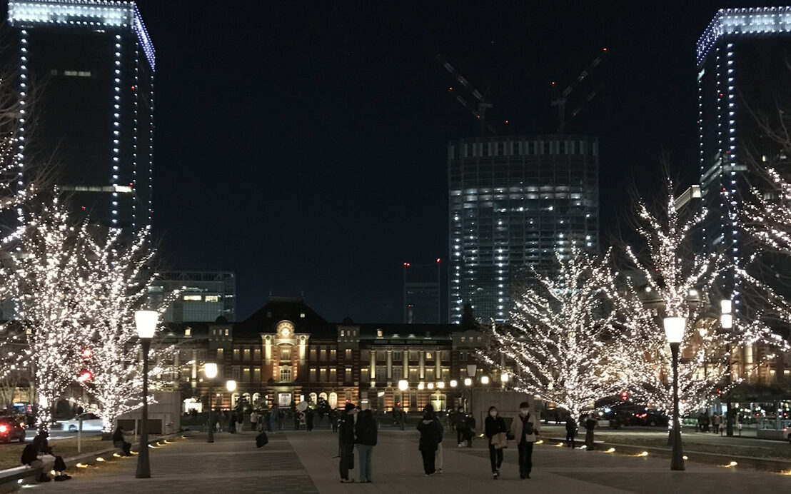 私がマッチングアプリで相手の人と待ち合わせた場所のイメージ。写真は東京駅であるが、東京駅のように広くて目印がたくさんあるところで待ち合わせたため、なかなか相手と合流できなかった。